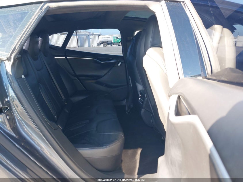 2016 Tesla Model S 60D/70D/75D/85D/90D VIN: 5YJSA1E26GF129409 Lot: 43363127