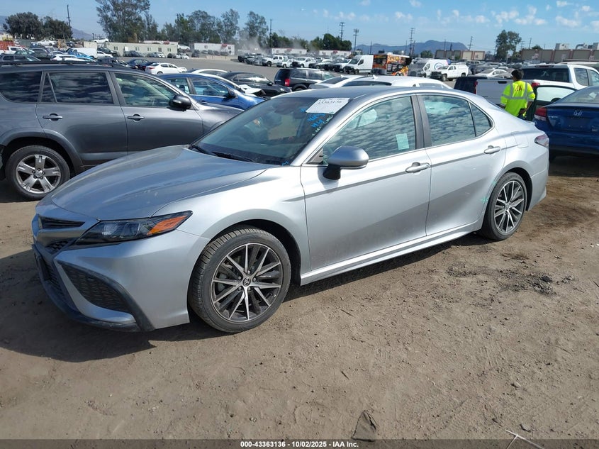 2021 TOYOTA CAMRY SE - 4T1T11AK0MU531807