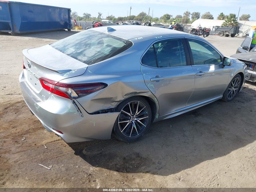2021 TOYOTA CAMRY SE - 4T1T11AK0MU531807