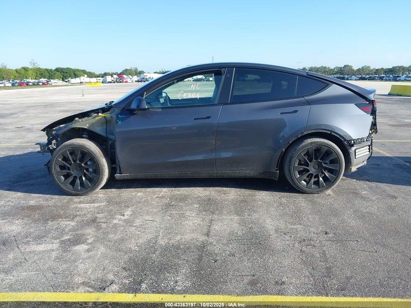 2023 TESLA MODEL Y AWD/LONG RANGE DUAL MOTOR ALL-WHEEL DRIVE 7SAYGDEE2PA090497