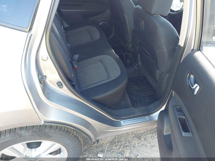 2013 NISSAN ROGUE SV JN8AS5MV0DW112662