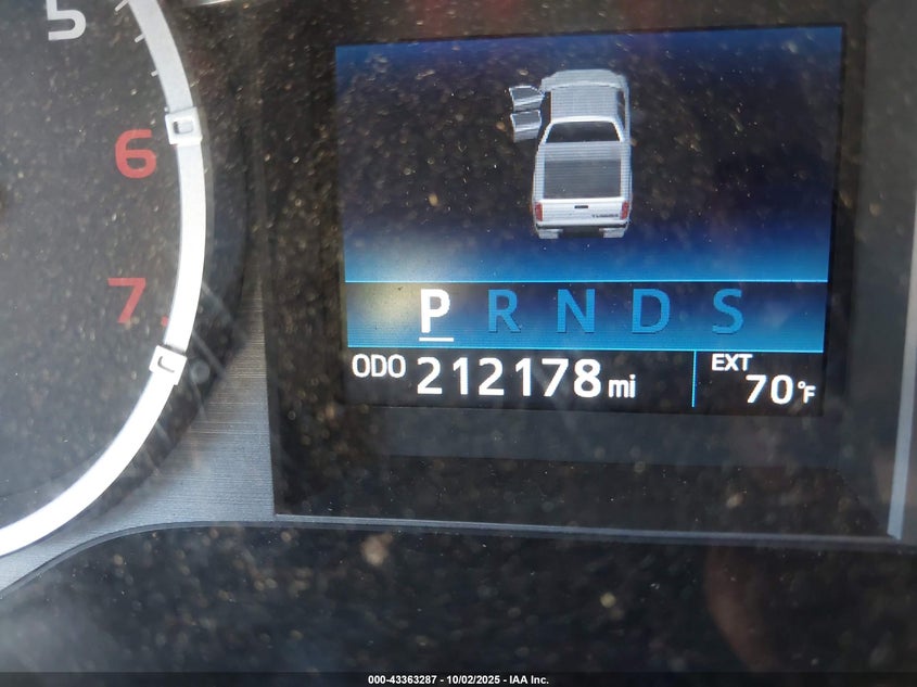 2015 TOYOTA TUNDRA SR5 5.7L V8 - 5TFUW5F17FX479045