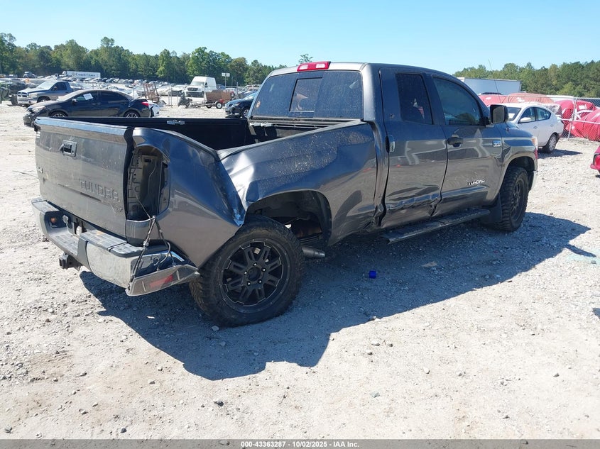 2015 TOYOTA TUNDRA SR5 5.7L V8 - 5TFUW5F17FX479045