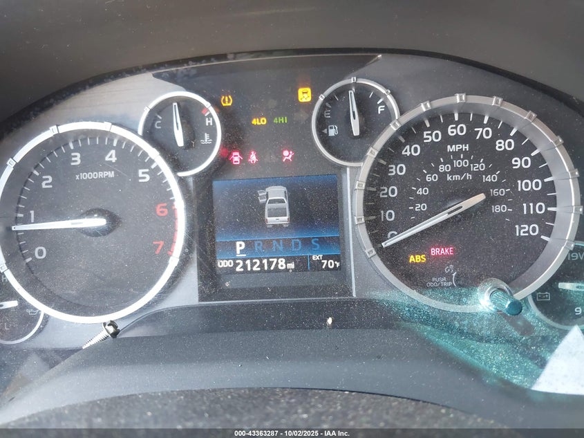 2015 TOYOTA TUNDRA SR5 5.7L V8 - 5TFUW5F17FX479045