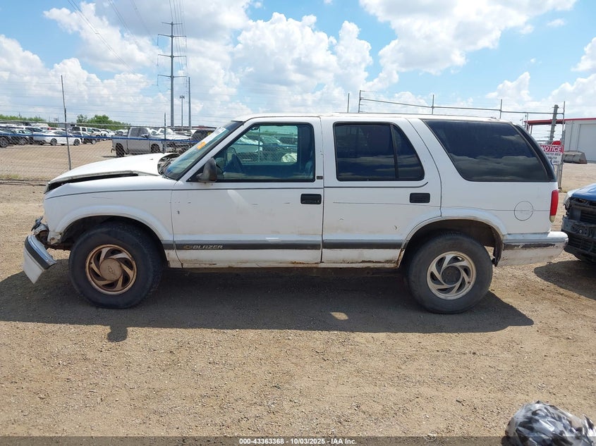 1995 Chevrolet Blazer VIN: 1GNDT13W2S2140922 Lot: 43363368