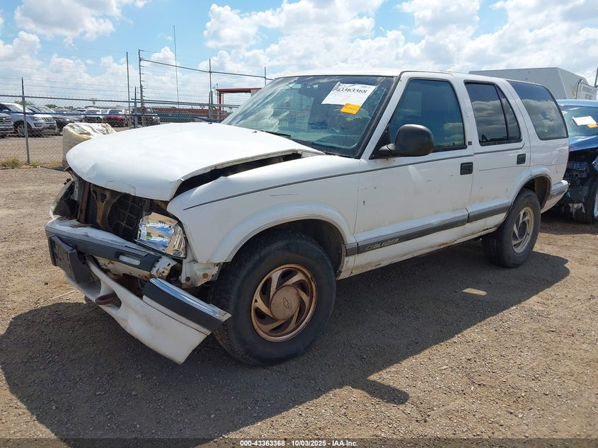 1GNDT13W2S2140922 1995 CHEVROLET BLAZER photo no. 2