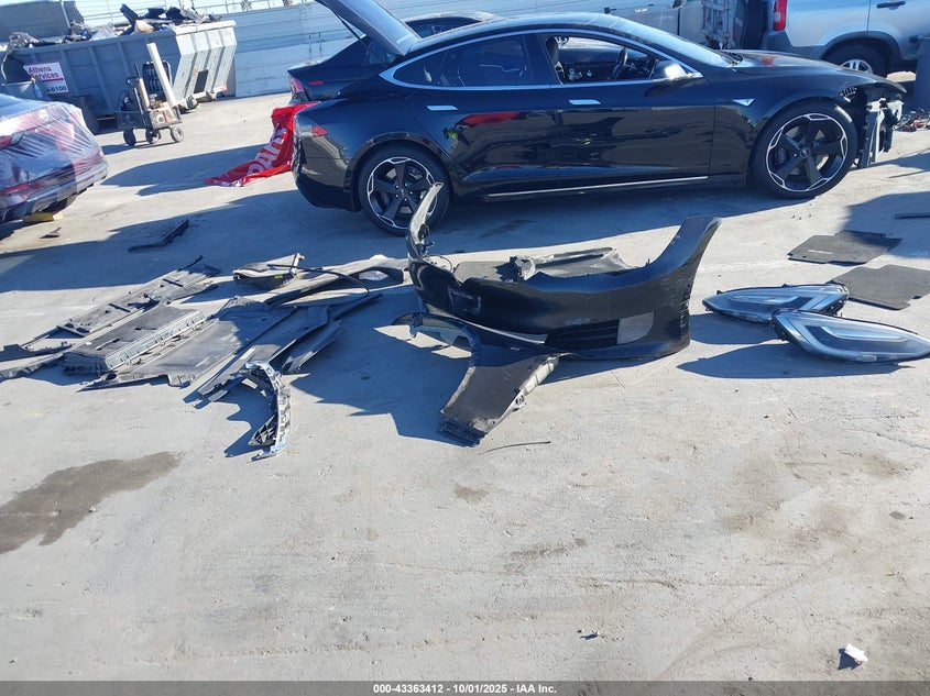 2016 Tesla Model S 60D/70D/75D/85D/90D VIN: 5YJSA1E29GF158175 Lot: 43363412
