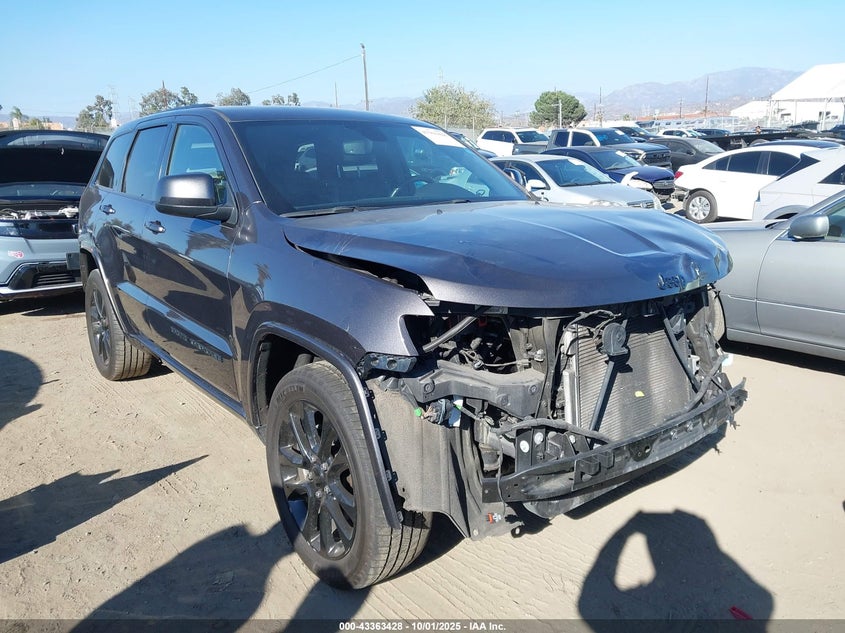 JEEP GRAND CHEROKEE ALTITUDE 4X2