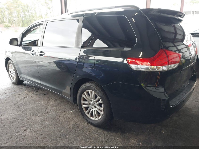 2014 TOYOTA SIENNA XLE V6 8 PASSENGER - 5TDYK3DC4ES412395