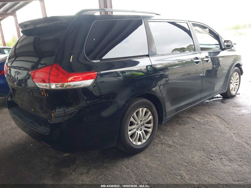 2014 TOYOTA SIENNA XLE V6 8 PASSENGER - 5TDYK3DC4ES412395