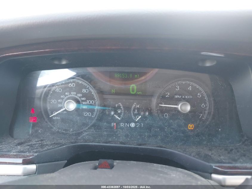 2008 Lincoln Town Car Signature Limited VIN: 2LNHM82V88X654574 Lot: 43363597