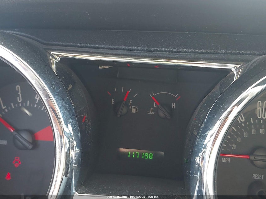 2005 Ford Mustang V6 Deluxe/V6 Premium VIN: 1ZVFT80N055117399 Lot: 43363598