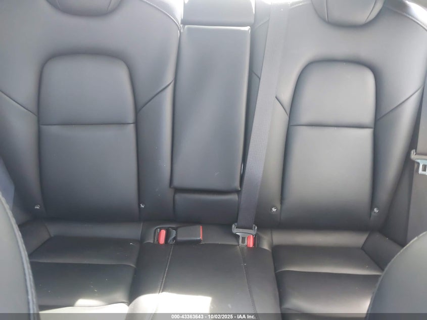 2018 Tesla Model 3 Long Range/Performance VIN: 5YJ3E1EB9JF063745 Lot: 43363643