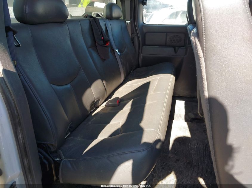 2007 GMC Sierra 3500 Classic Work Truck VIN: 1GTJK39U17E155031 Lot: 43363702