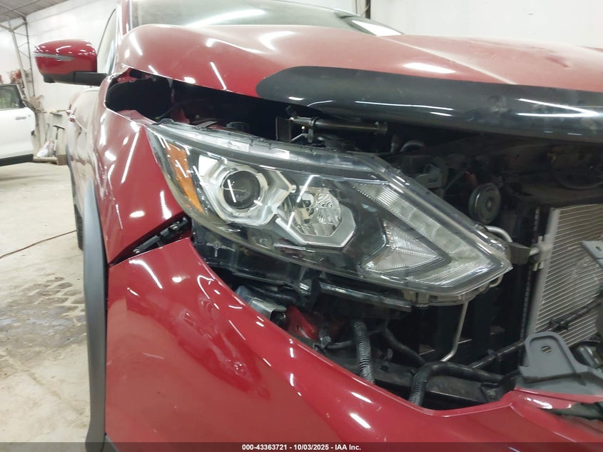 2018 NISSAN ROGUE SPORT SL - JN1BJ1CP1JW100405