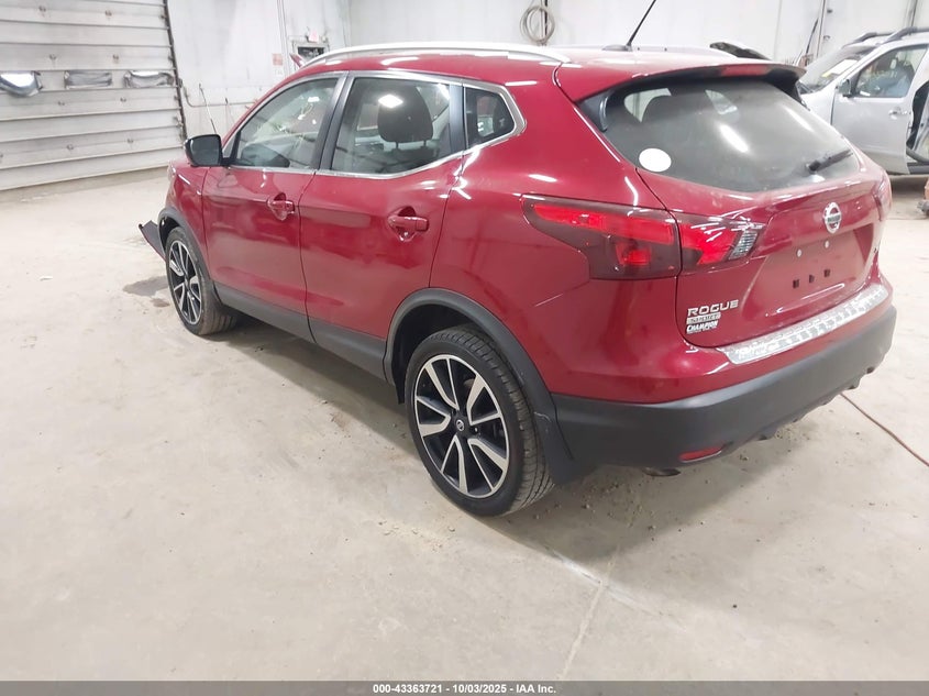 2018 NISSAN ROGUE SPORT SL - JN1BJ1CP1JW100405