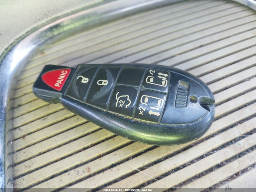 2014 Dodge Grand Caravan Sxt VIN: 2C4RDGCG7ER391075 Lot: 43363742