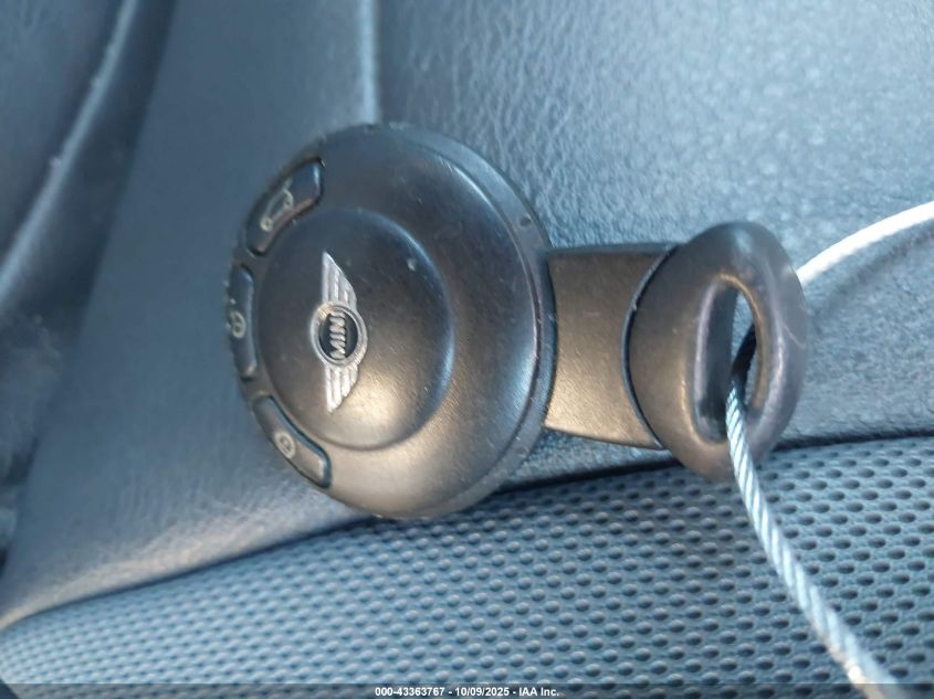 2009 Mini Cooper S VIN: WMWMF73509TT96066 Lot: 43363767