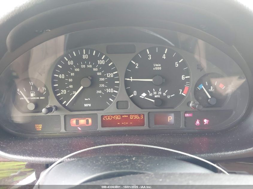 2005 BMW 325I VIN: WBAET374X5NJ89240 Lot: 43363801