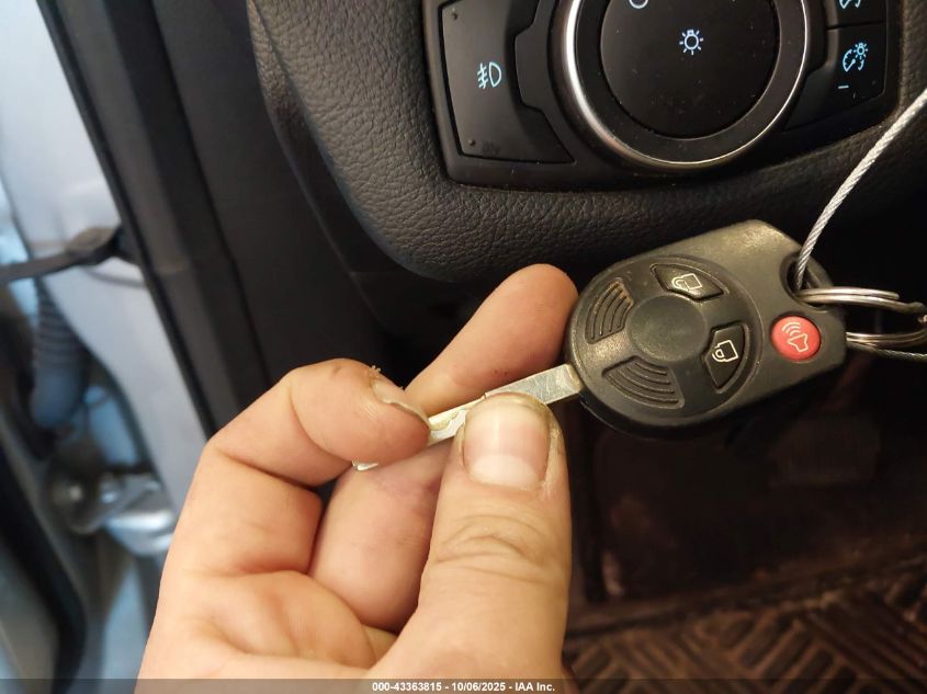 2015 Ford Escape Se VIN: 1FMCU0GX5FUC24155 Lot: 43363815