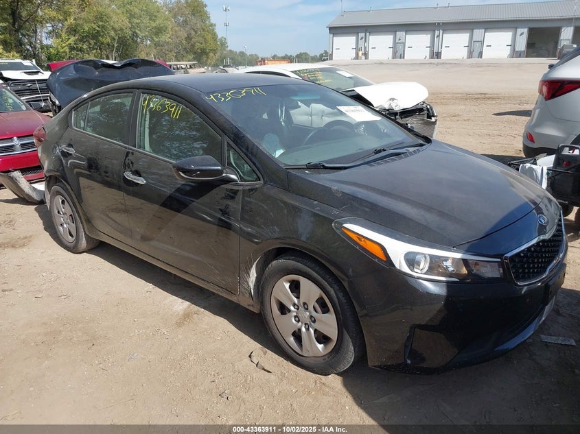 2017 KIA FORTE LX - 3KPFL4A79HE127384