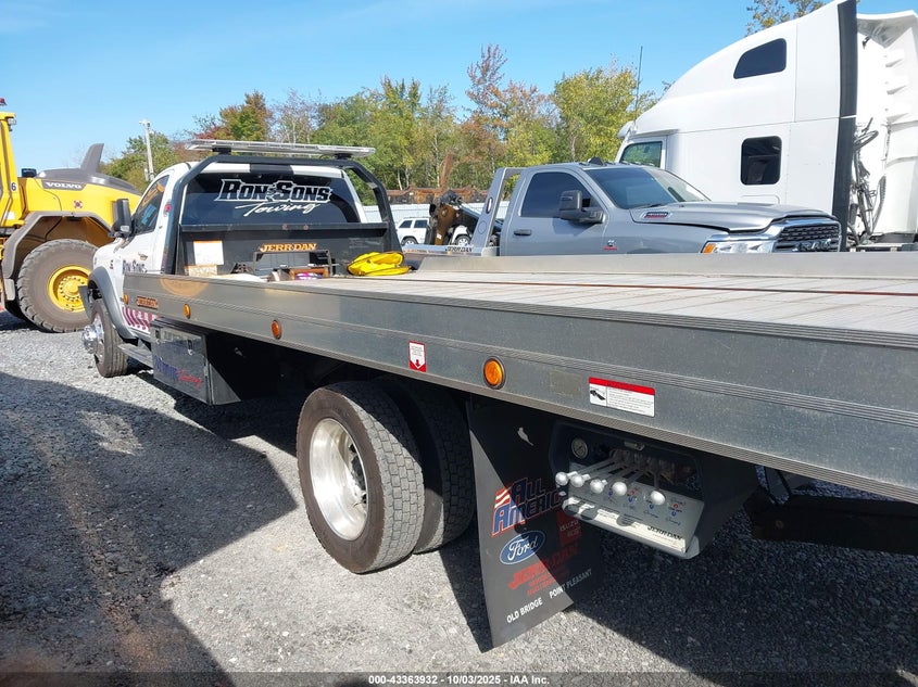 2022 Ram 5500 Chassis Tradesman/Slt VIN: 3C7WRMDLXNG380451 Lot: 43363932