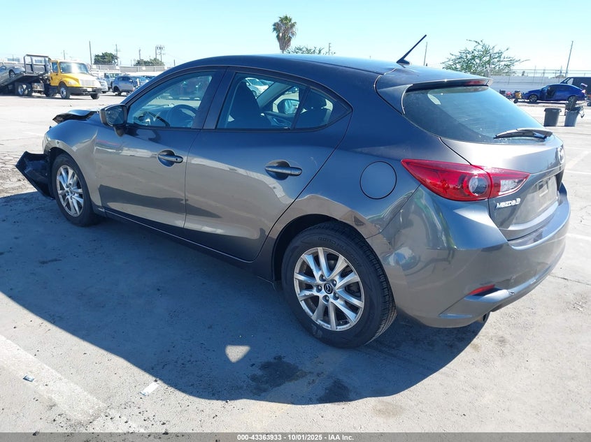 2018 MAZDA MAZDA3 SPORT - 3MZBN1K75JM171686
