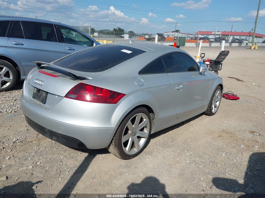 TRUAF38J181022845 2008 AUDI TT photo no. 4