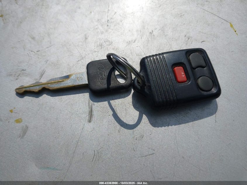 2001 Ford F-350 Lariat/Xl/Xlt VIN: 1FTSW31F41EA22700 Lot: 43363966