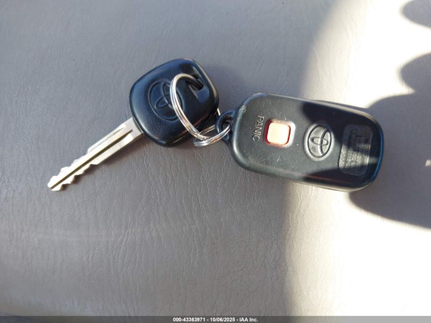 2003 Toyota Camry Xle VIN: 4T1BE30K73U163508 Lot: 43363971