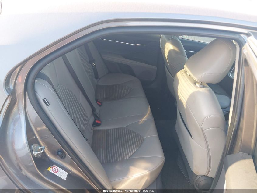 2018 Toyota Camry Se VIN: 4T1B11HK0JU041350 Lot: 43364053