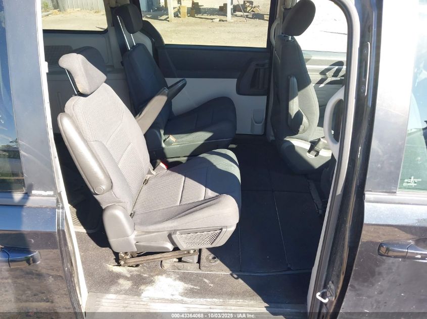 2010 Dodge Grand Caravan Se VIN: 2D4RN4DE7AR145651 Lot: 43364068