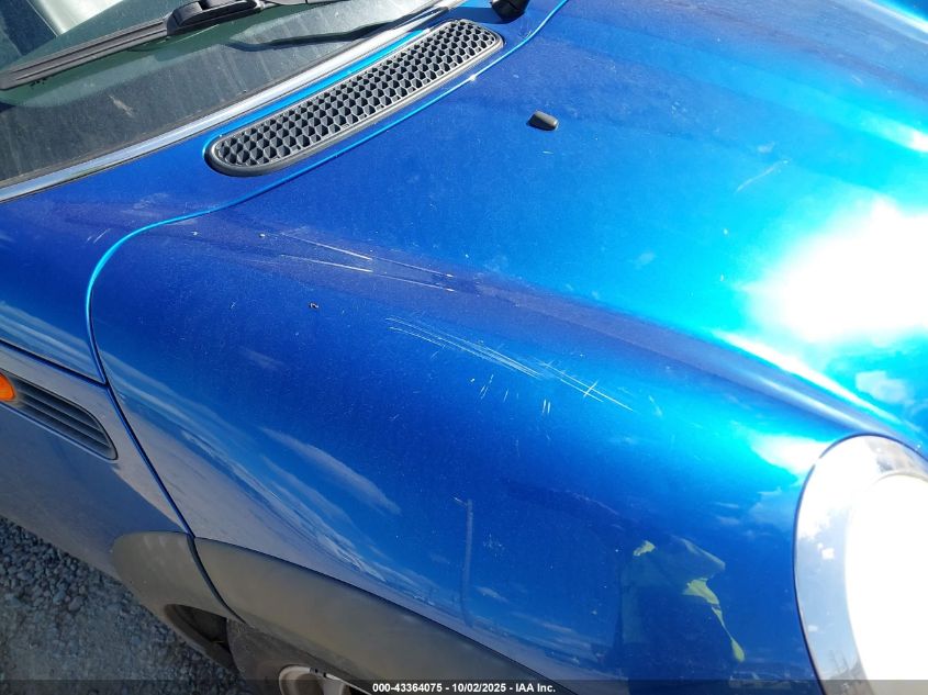 2005 Mini Cooper VIN: WMWRC335X5TK61260 Lot: 43364075