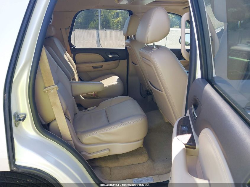 2009 GMC Yukon Denali VIN: 1GKFC03219R198650 Lot: 43364154