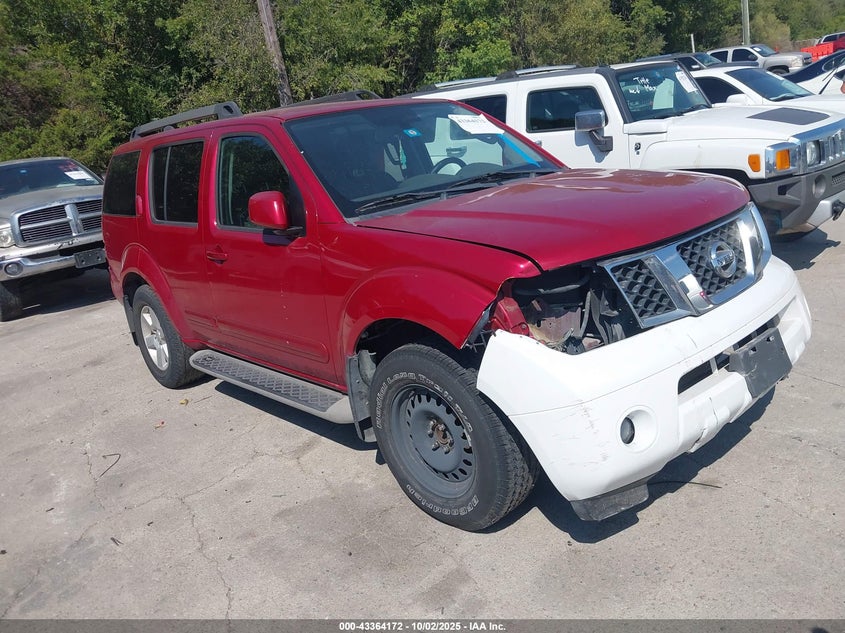 NISSAN PATHFINDER SV