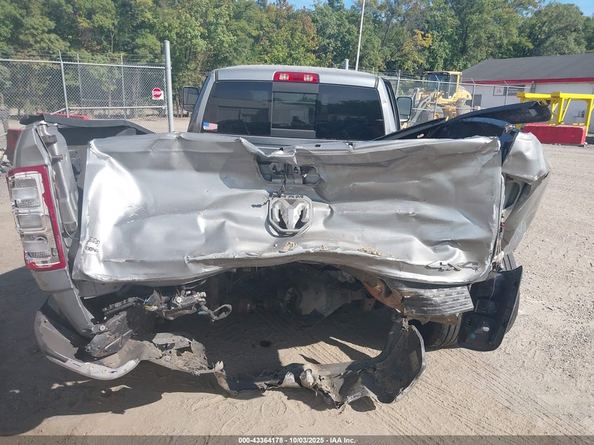 2022 Ram 3500 Tradesman 4X4 8' Box VIN: 3C63RRGL0NG135982 Lot: 43364178