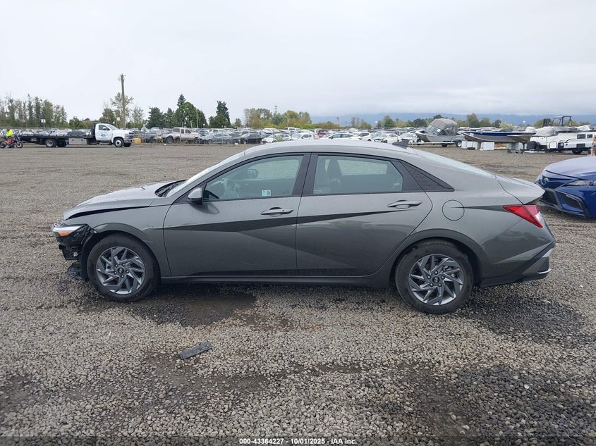 2024 HYUNDAI ELANTRA SEL - KMHLM4DG7RU807195