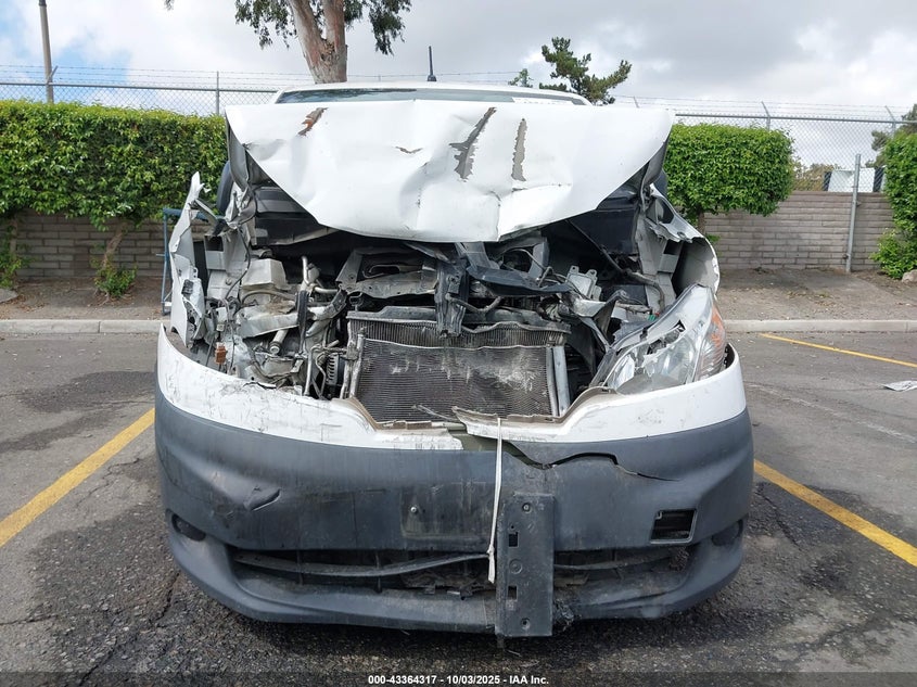 2019 NISSAN NV200 S - 3N6CM0KN0KK699195