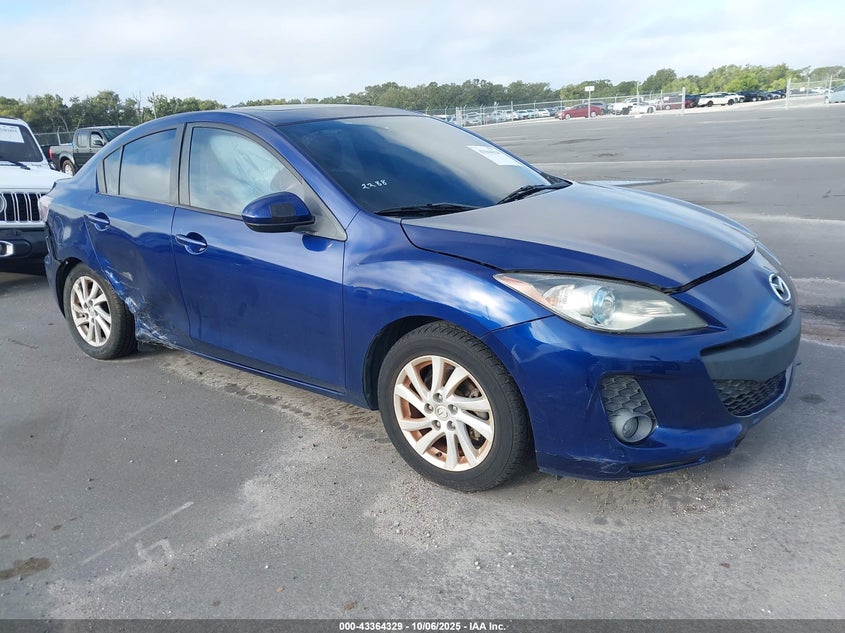 MAZDA 3 I GRAND TOURING