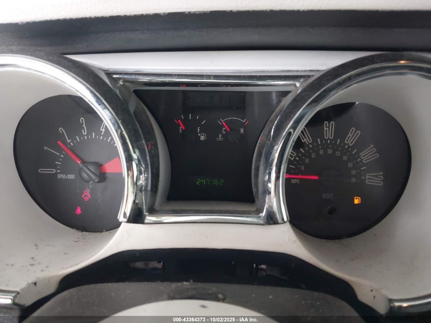 2007 Ford Mustang V6 Deluxe/V6 Premium VIN: 1ZVFT84N075196263 Lot: 43364373