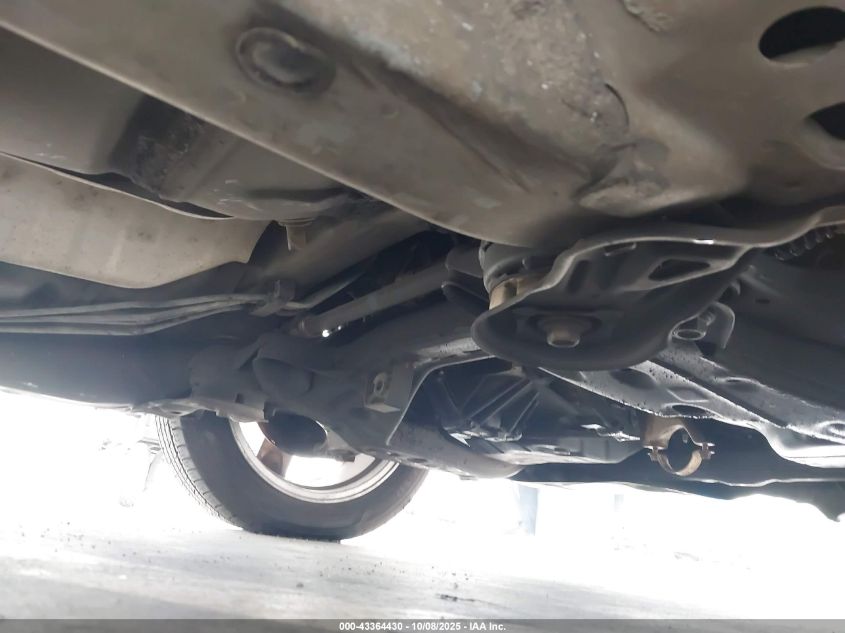 2005 Toyota Camry Le VIN: 4T1BE32K95U057139 Lot: 43364430