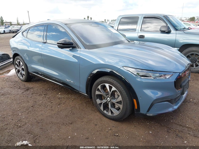 FORD MUSTANG MACH-E PREMIUM