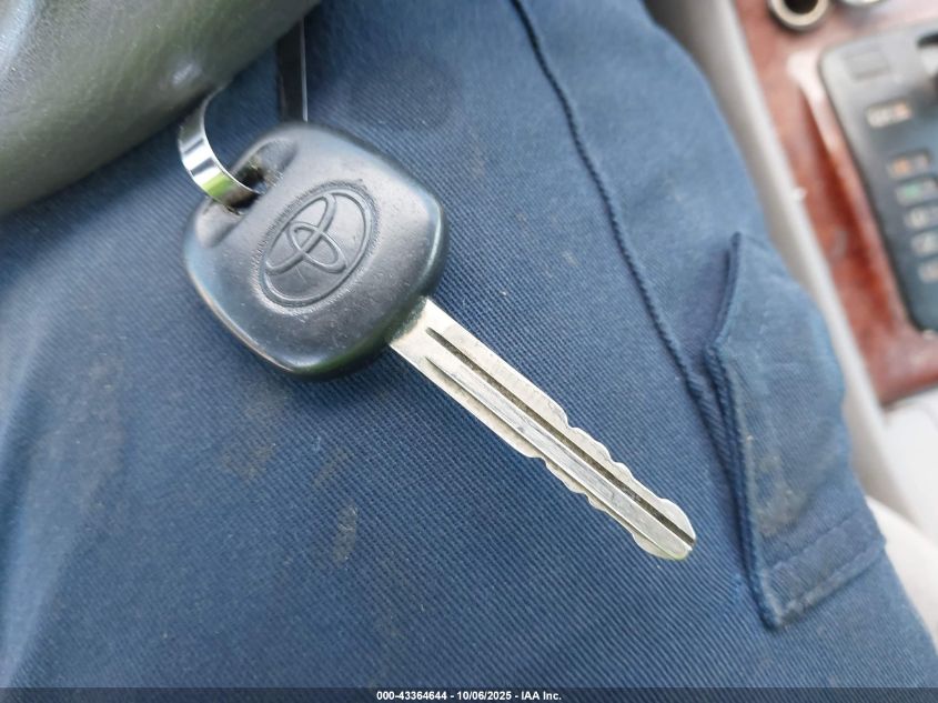 2006 Toyota Corolla Le VIN: 2T1BR30EX6C638945 Lot: 43364644