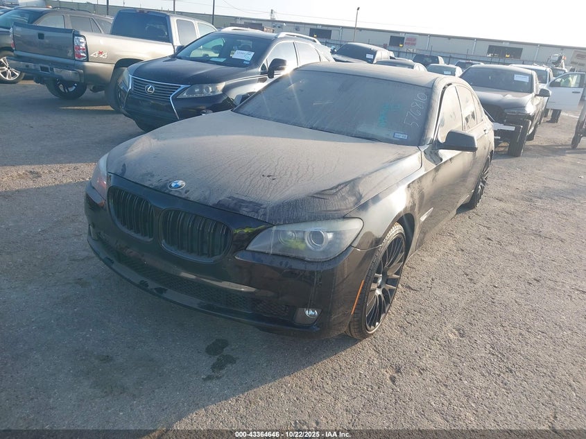 WBAKB4C56CC576810 2012 BMW 7ER photo no. 2