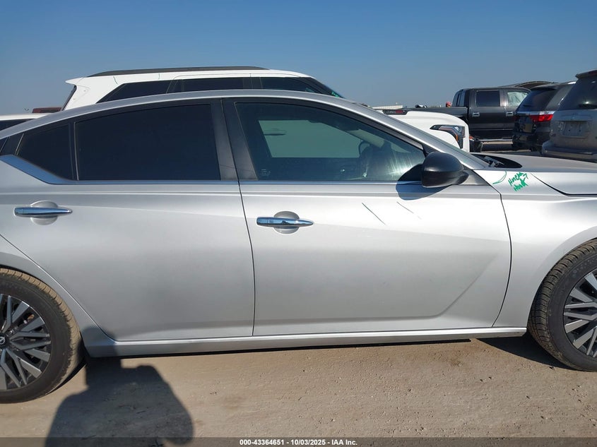 2024 NISSAN ALTIMA SV FWD 1N4BL4DVXRN338430