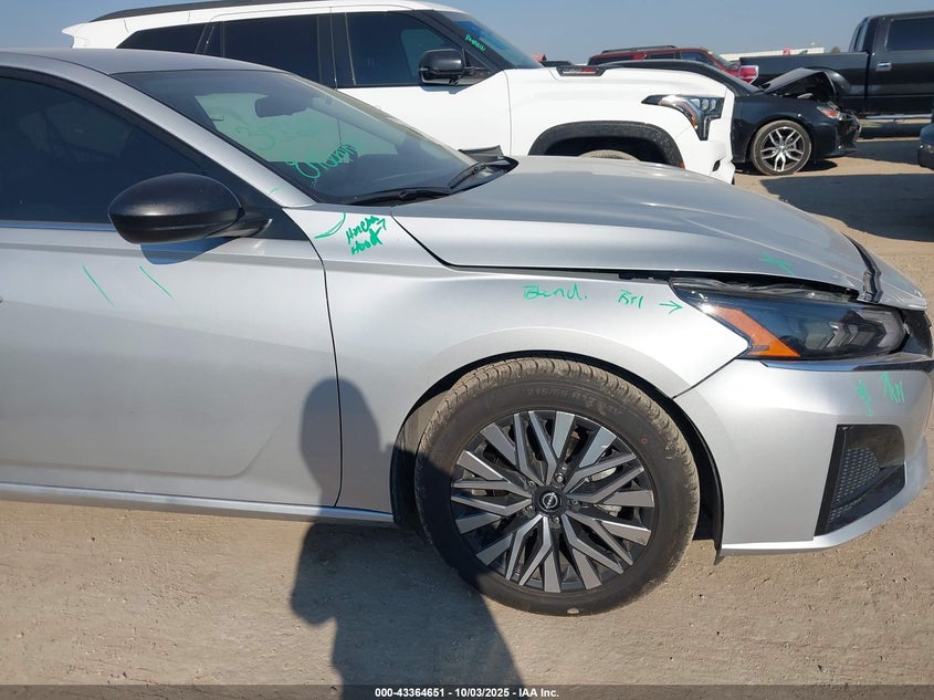 2024 NISSAN ALTIMA SV FWD 1N4BL4DVXRN338430