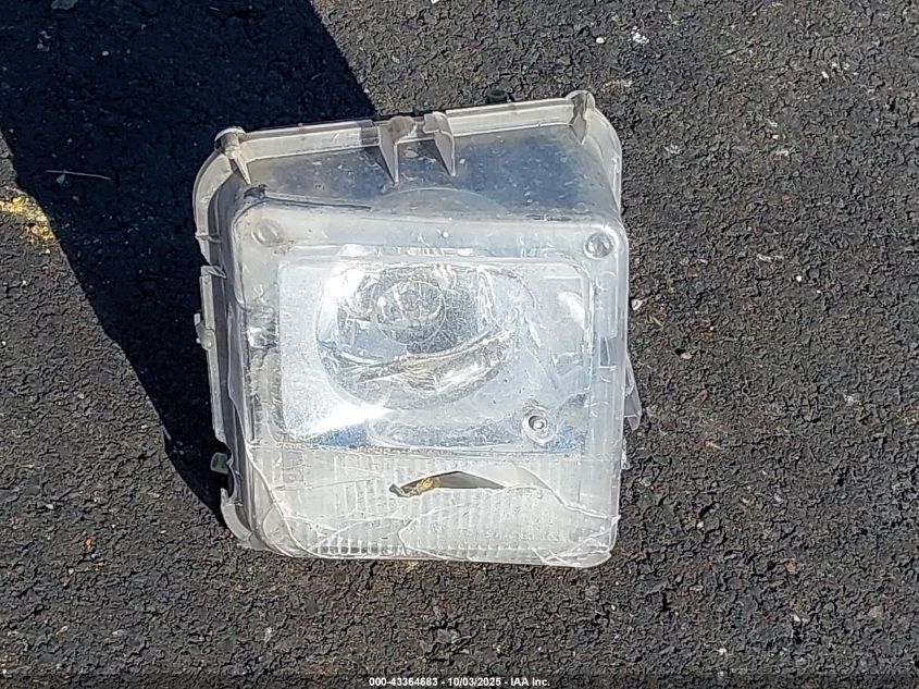 2007 Cadillac Srx V6 VIN: 1GYEE637270187913 Lot: 43364683