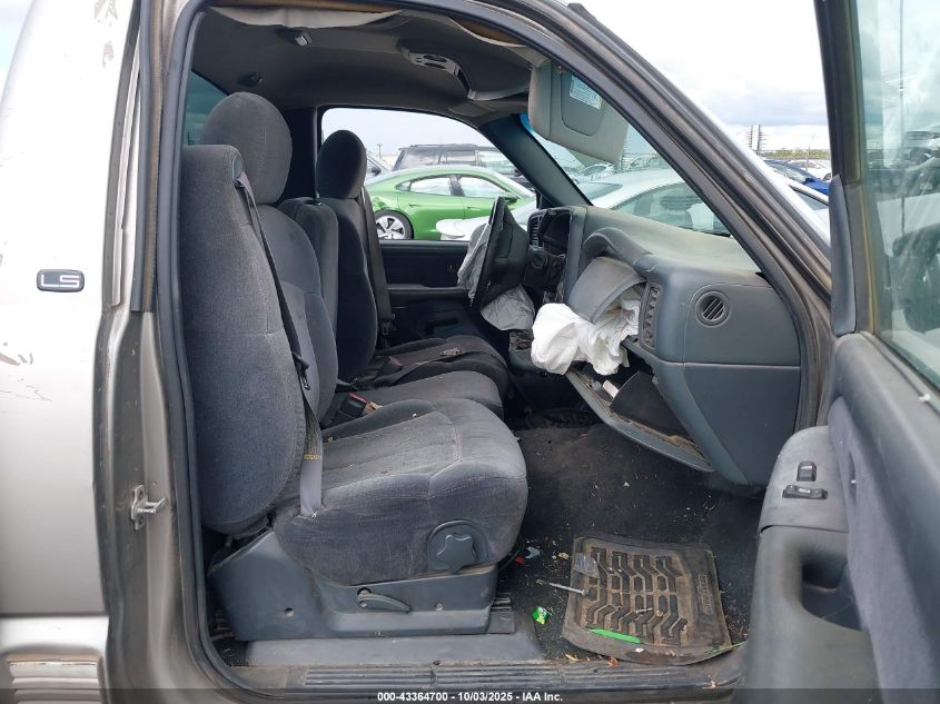 2000 Chevrolet Silverado 2500 Ls VIN: 1GCFC24U1YZ258674 Lot: 43364700