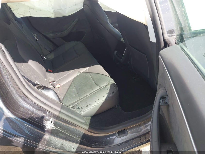 2025 Tesla Model 3 Long Range All-Wheel Drive VIN: 5YJ3E1EB3SF877455 Lot: 43364727