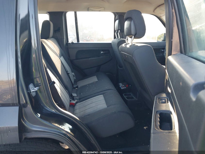 2010 Jeep Liberty Sport VIN: 1J4PN2GK4AW136983 Lot: 43364742